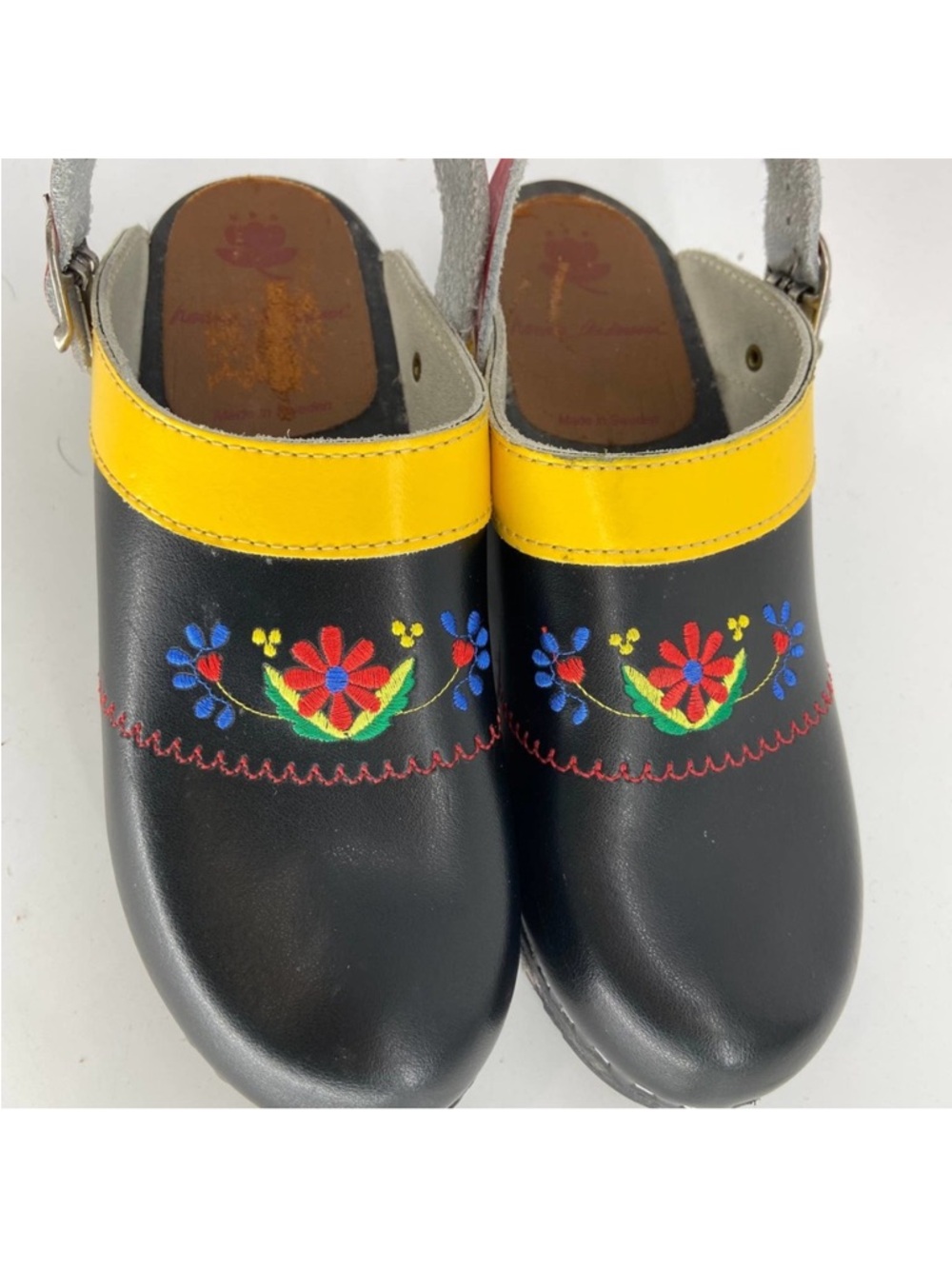 Hanna Andersson Dutch Embroidered Black Floral Clog Womens 9